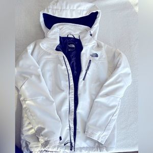Women’s North Face Coat - Size medium